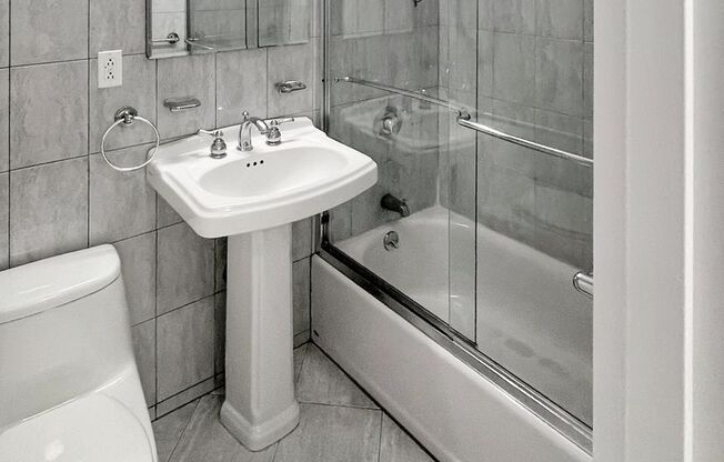 Studio, 1 bath, 502 sqft, $4,250, Unit 15H