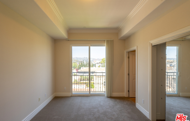 2 beds, 2.5 baths, 1,500 sqft, $4,500, Unit 405