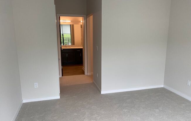 2 beds, 2 baths, 1,396 sqft, $2,195, Unit 201-B