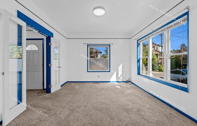 Charming 2-Bedroom + Bonus in University Park | Basement, Garage, Fenced Yard & More!