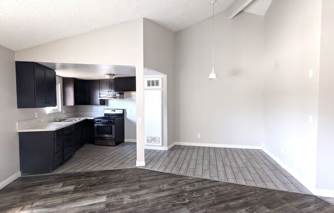 1 bed, 1 bath, 664 sqft, $1,850, Unit #11