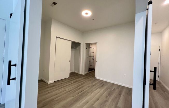 1 bed, 1 bath, 545 sqft, $1,560, Unit 212