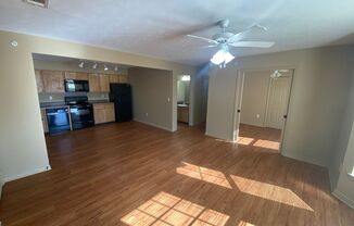 2 beds, 2 baths, 963 sqft, $876, Unit M11-H