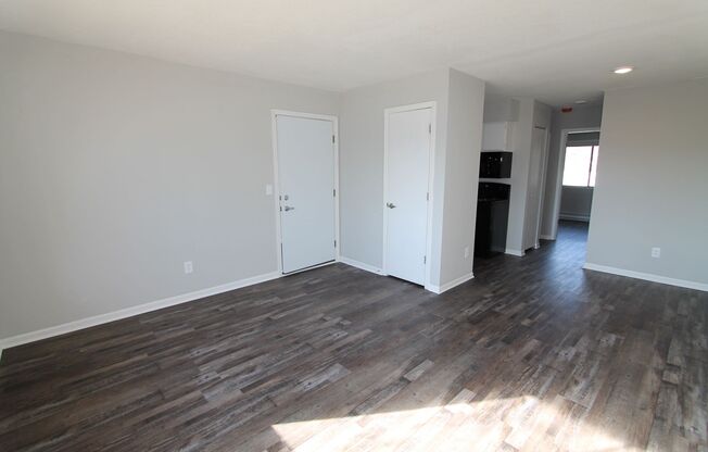 1 bed, 1 bath, 515 sqft, $795, Unit #310