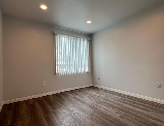 3 beds, 2.5 baths, 1,800 sqft, $3,950, Unit 3