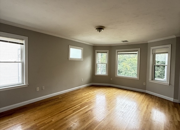 423 FURNACE BRK PKWY