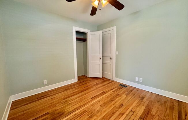 3 beds, 1 bath, $2,750