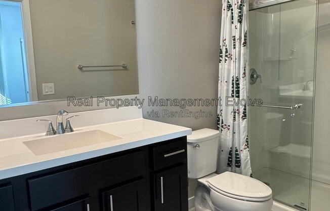 5 beds, 3 baths, 2,033 sqft, $2,990