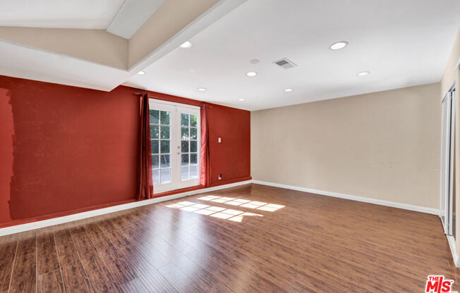 6241 CANBY AVE