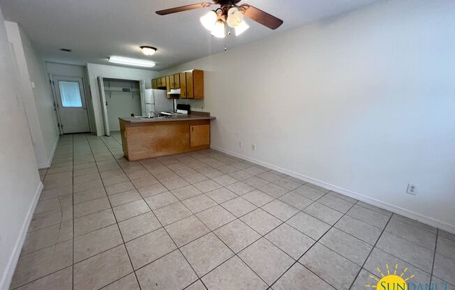Renovated 2-Bedroom Unit in Crestview!