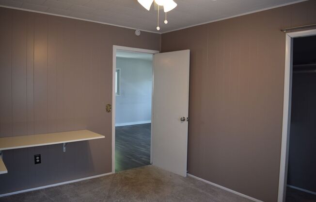 3 beds, 1 bath, $1,900