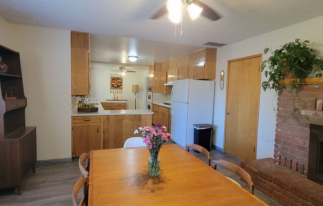 3 beds, 2 baths, $1,950