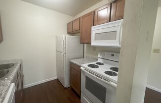 1 bed, 1 bath, 600 sqft, $679, Unit Unit 204