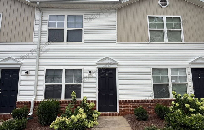 2021 OAKDALE RD