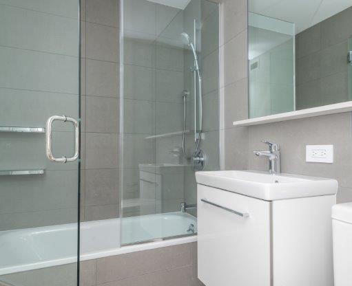3 beds, 1.5 baths, 1,035 sqft, $4,850, Unit 10B