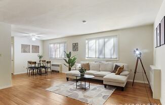4020 LIVINGSTON RD SE