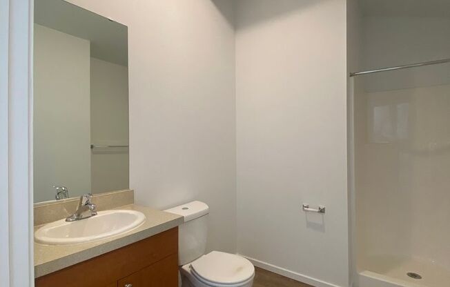 Studio, 1 bath, 176 sqft, $1,095, Unit 3507
