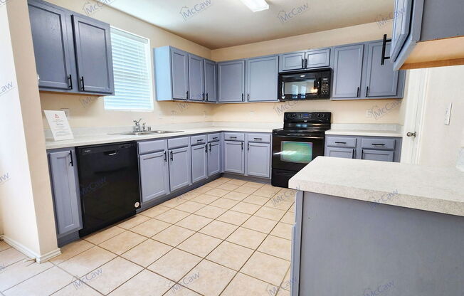 12828 CEDAR HOLW DR