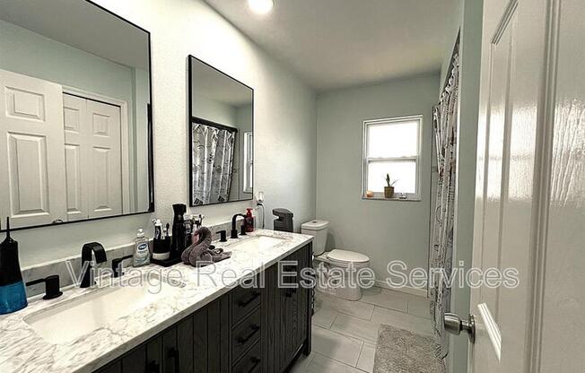 1520 COASTAL PL