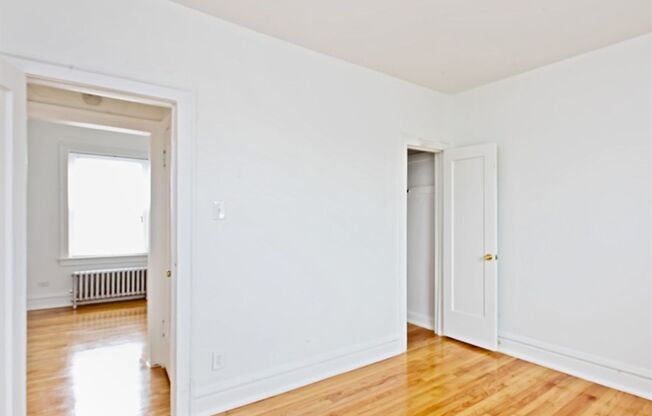 10201 S St Lawrence