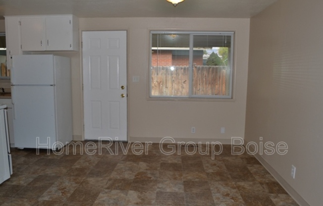 2302 W BOISE AVE