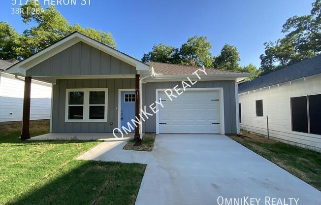 3 beds, 2 baths, 1,232 sqft, $1,625