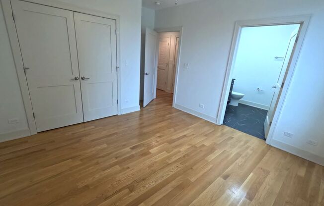 3 beds, 2 baths, 1,100 sqft, $3,295, Unit 2740-308