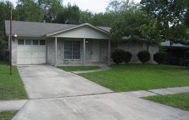 NICE 3 BR 2 BATH*GREAT LOCATION*NEISD*EASY ACCESS TO FT. SAM & RANDOLPH AFB