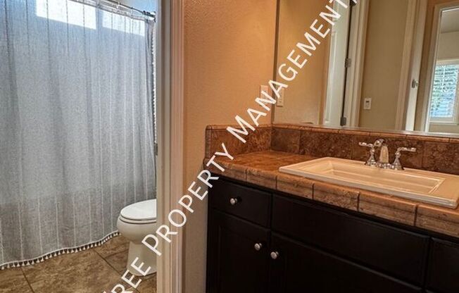 2640 SAMPLE AVE