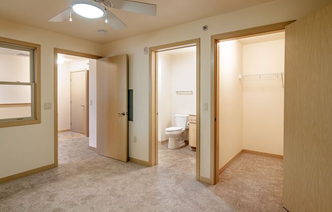 2 beds, 2 baths, 1,025 sqft, $1,490, Unit 602-313