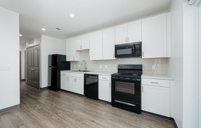 1 bed, 1 bath, $1,250, Unit 418