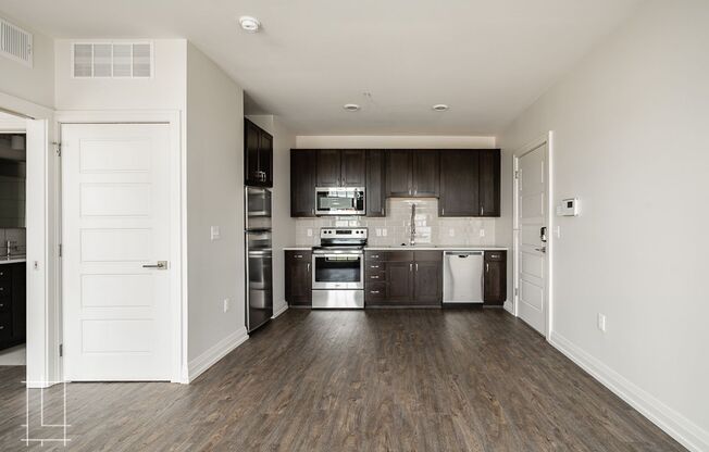 1 bed, 1 bath, $1,425, Unit 1112 N 4th St. Apt. 208