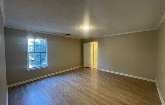 2 beds, 2 baths, $1,250