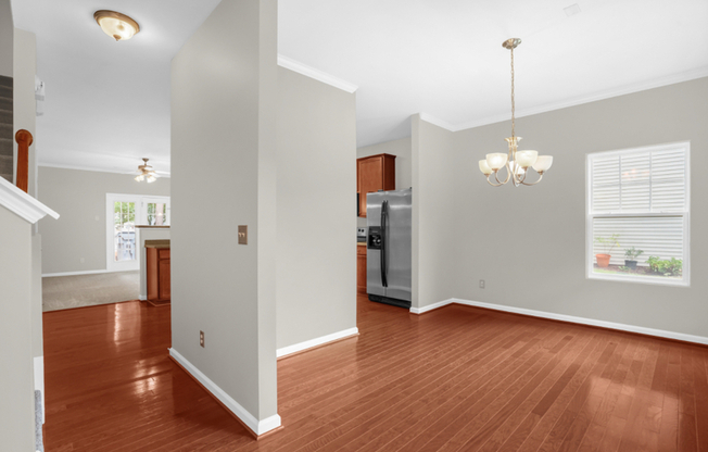 202 TALLULA LN