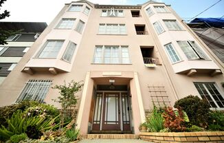 1p031 - 431 Lee Street