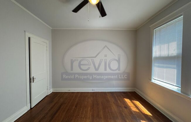 2 beds, 1 bath, 950 sqft, $995, Unit 1351-3