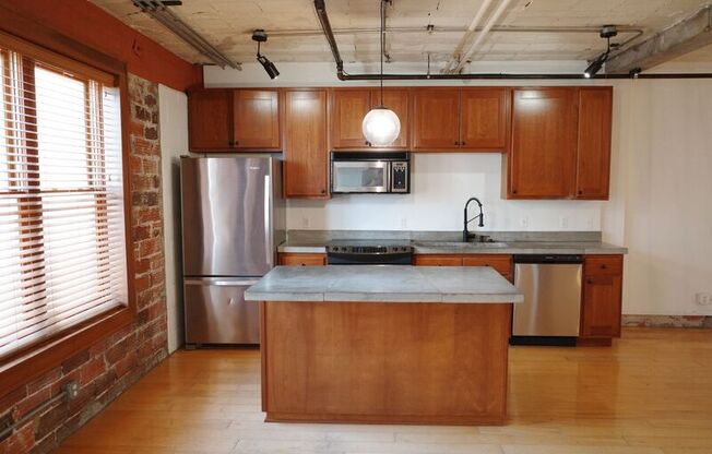 78 WATSON ST