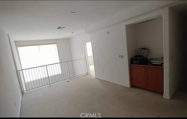 2 beds, 2 baths, 1,240 sqft, $3,750, Unit 450