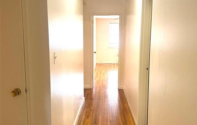 1030 E 57 ST
