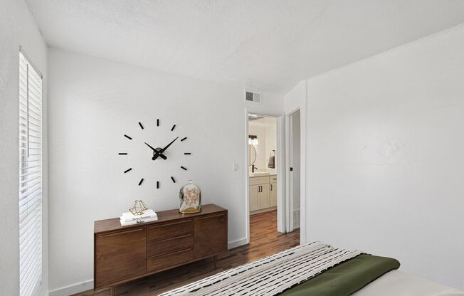 1 bed, 1 bath, 480 sqft, $1,110, Unit 51