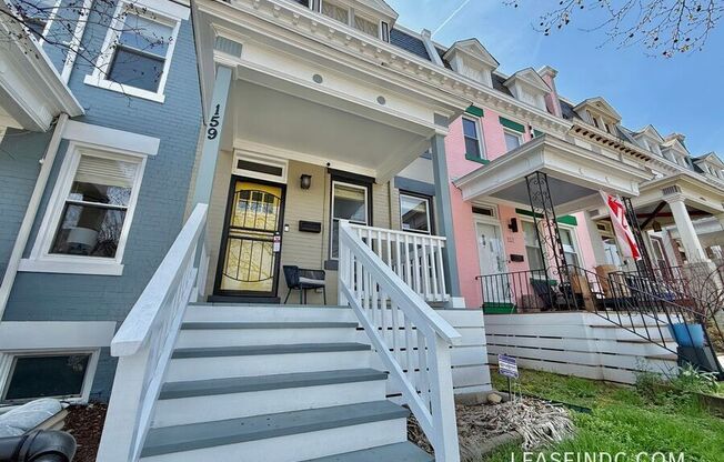 159 V ST NE