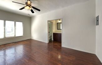 Studio, 1 bath, 450 sqft, $1,850, Unit 303