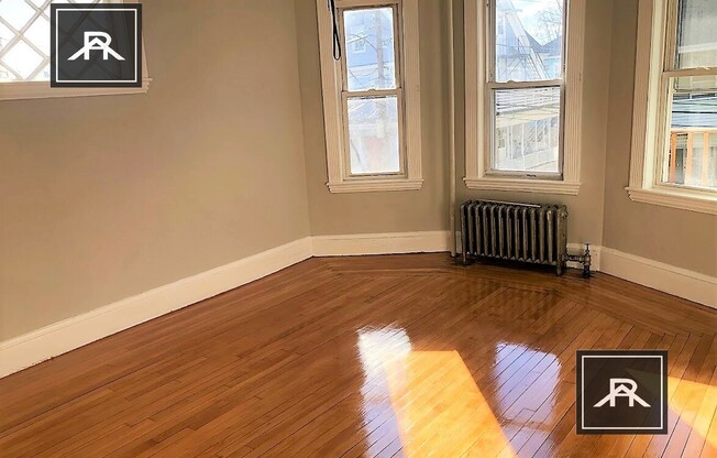 21 ARDEN ST