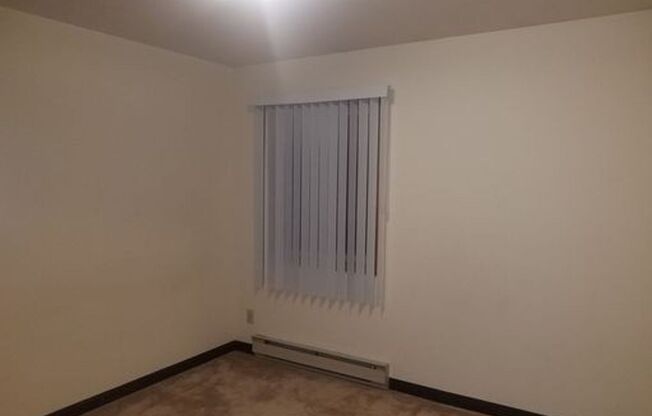 1 bed, 1 bath, 550 sqft, $825