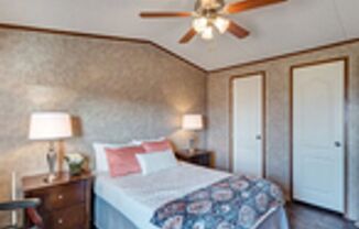 3 beds, 2 baths, 1,280 sqft, $1,035, Unit 30