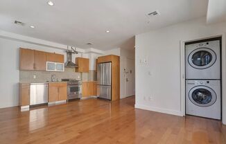 1 bed, 1 bath, 613 sqft, $2,000