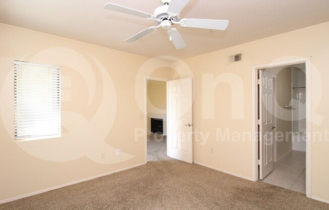 2 beds, 2 baths, 1,075 sqft, $1,975, Unit 2127