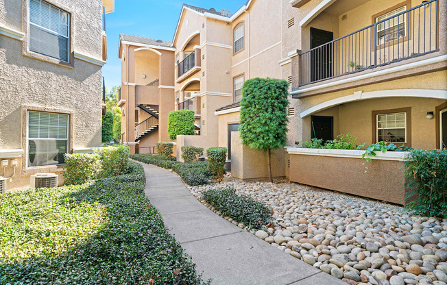 Paved walkways - Mountain Shadows Apartments