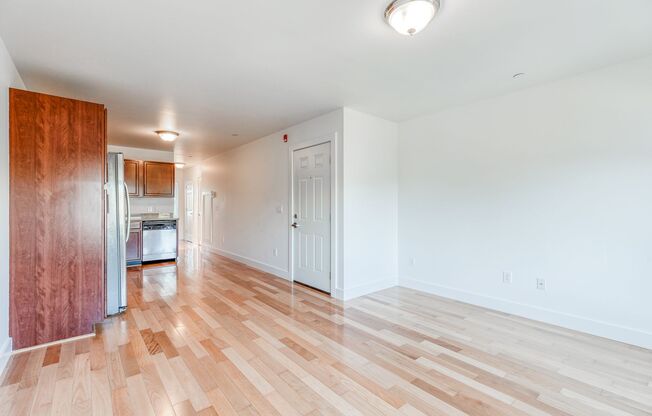 4122 Haverford Avenue