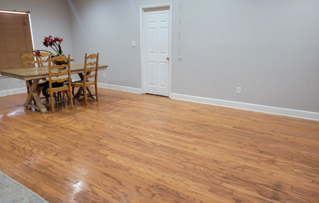 2108 SHIREWOOD CT